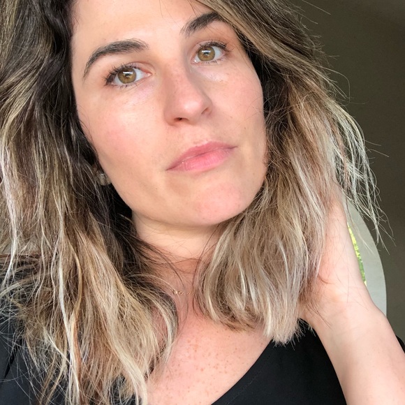 Meet your Posher, Allison - Picture 3 of 7